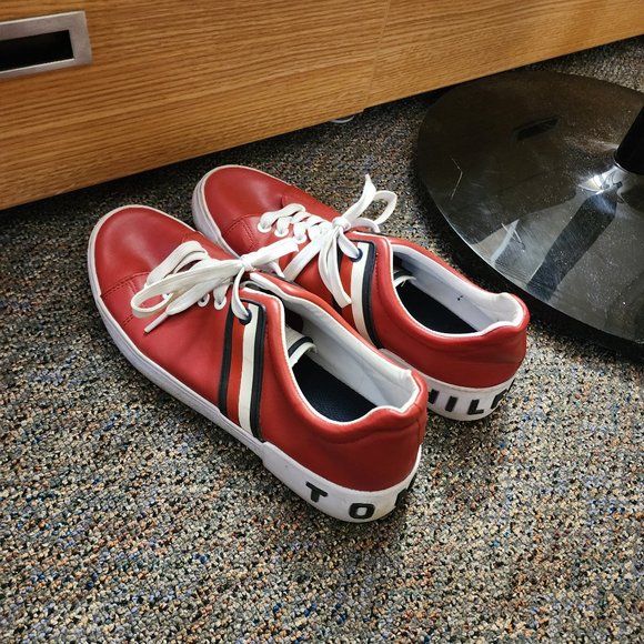 TH Shoes - Picture 1 of 1